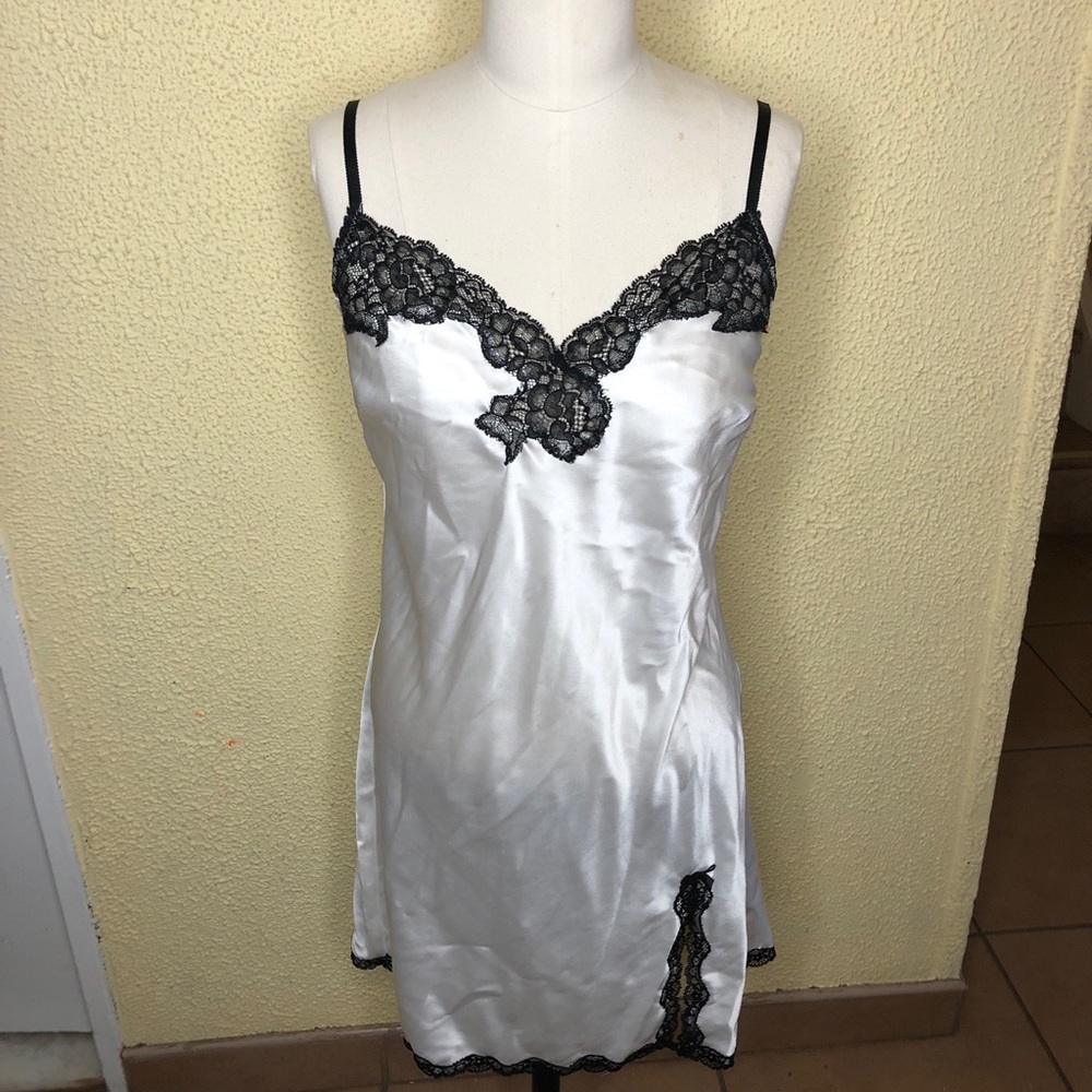 Gorgeous Victoria secret black & white satin dress